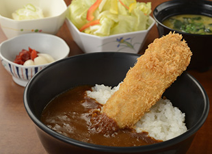 写真：カレー丼